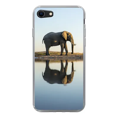 Produktbild von MuchoWow® Handyhülle Schutzhülle Hülle für iPhone 8 Elefant - Wasser - Bäume - Tiere - Natur Silikon Softcase Handy Hülle - Schutzhaube