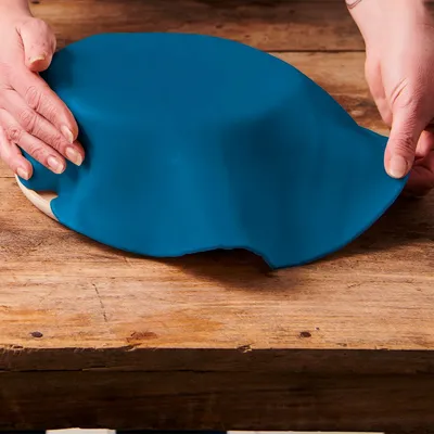 Produktbild von Funcakes Fertig Ausgerollte Fondantdecke Dunkelblau (Denim Blue)
