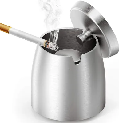 Produktbild von Aschenbecher für Draußen mit Deckel Großer Edelstahl Windaschenbecher Design Aschenbecher für Draußen und Innen Tischaschenbecher mit rutschfeste Basis für Office Dekoration