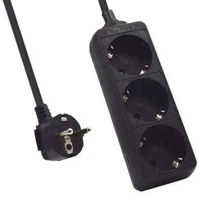 Immagine prodotto di Ciabatta multipresa - 3 prese - 1,5 m - Nero