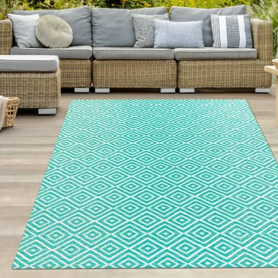 Produktbild von Kunststoff Outdoor-Teppich mit Rautenmuster in petrol Größe - 150 x 220 cm