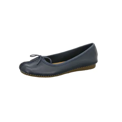Produktbild von Clarks Freckle Ice - Blau Glattleder Größe: 36 Normal