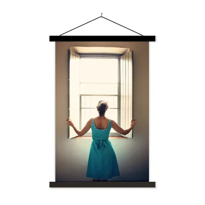 Produktbild von MuchoWow® Textilposter Frau öffnet Fenster 120x180 cm mit schwarzem Rahmen - Fotos