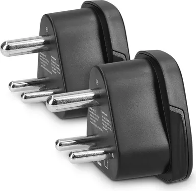 Produktbild von 2x Reiseadapter Typ-D - Reise Adapter zu Typ D Steckdose in z. B. Indien Sri Lanka - Stromadapter Urlaub Schwarz kwmobile