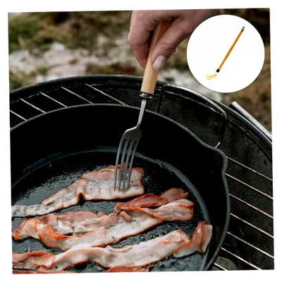 Produktbild von Grillpinsel mit Holzgriff, hitzebeständig, vielseitig einsetzbar, leicht zu reinigen