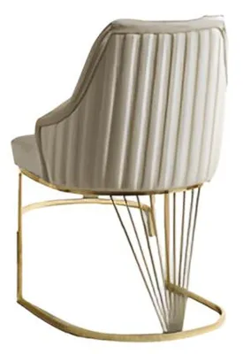 Produktbild von Elegantes Esszimmer-Set mit ovalem Tisch und Stühlen in Weiß und Gold