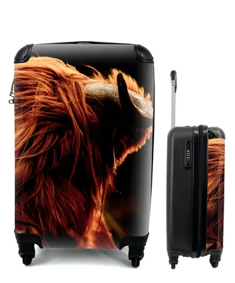 Produktbild von MuchoWow® Koffer Handgepäck Trolley Rollkoffer Kleine Reisekoffer mit 4 Rollen - Schottischer Highlander - Kuh - Hörner - Porträt - Tiere - Cabin Size < 55x40x23 cm & 55x40x20 cm - Fotokoffer - Kabinenkoffer - Boardgepäck - Reise-Box - Reisekoffer - Reisegepäck - Koffer mit Bild - Trolley für Kinder