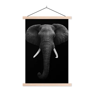 Produktbild von MuchoWow® Textilposter Elefant - Wildtiere - Schwarz - Weiß - Porträt 120x180 cm mit holzfarbenen Rahmen - Textil-Plakat