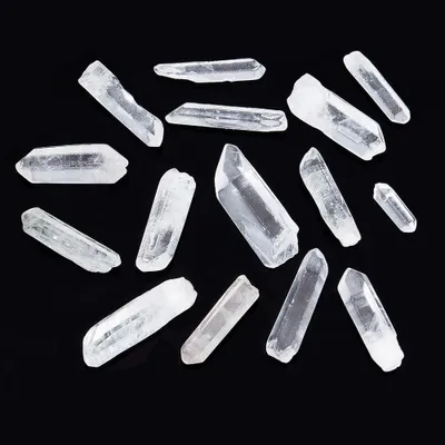Produktbild von Natürlicher Rohquarzkristall, mehrfacettierter klarer Quarzkristall, 0.751.93,(5) cm große natürliche klare Quarzspitzen für Heimdekoration und Meditationstherapie