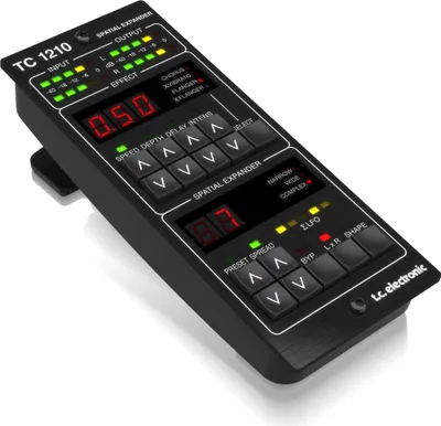 Produktbild von TC Electronic TC1210-DT Spatial Expander (Plug-In with Controller)