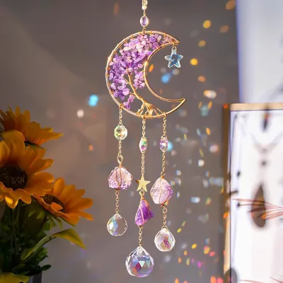 Produktbild von Windspiel mit Sonnenfänger, Amethyst-Kristall, goldfarbenes Metall, Fensterdekoration