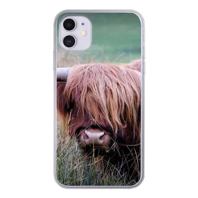 Produktbild von MuchoWow® Handyhülle Schutzhülle Hülle für iPhone 11 Schottischer Highlander - Hörner - Gras Silikon Softcase Handy Hülle - Handytasche