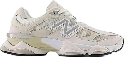 Produktbild von New Balance Sneakers U9060WHT in Grey color size 38.5