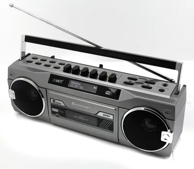 Produktbild von Soundmaster SRR80TI  tragbares Retro-Kassetten-Radio mit DAB+, Mikrofon, Bluetooth, USB und SD-Wiedergabe