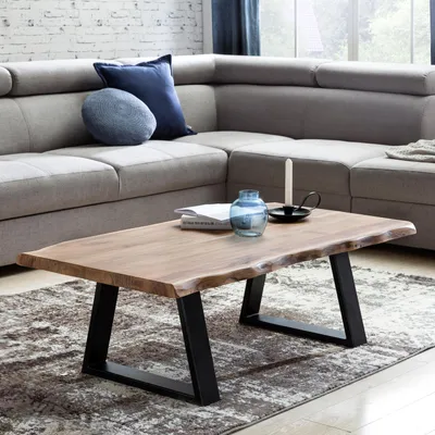 Produktbild von FineBuy Couchtisch Akazie Massivholz 115 cm Rechteckiger Wohnzimmertisch mit natürlicher Baumkante schwarzen Metallkufen Handgefertigter Design Tisch