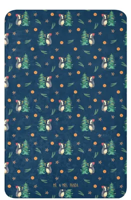 Produktbild von Mr. & Mrs. Panda Heimdecke Pinguin Weihnachtsbaum 100 x 150 cm - Blau - Geschenk, Weihnachten, Wärmedecke, Tagesdecke, Sofadecke, Winter, Decke, Kuscheldecke