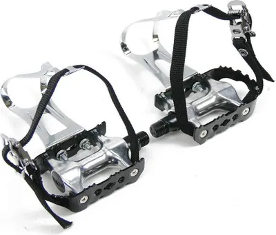 Produktbild von Schwarze Rennradpedale mit Retro Edelstahl-Pedalhaken & Nylonriemen