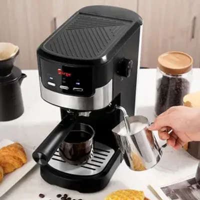 Zdjęcie produktu dla Ekspres do kawy espresso i cappuccino 1100 watów, 15 barów, 2 filtry do kawy mielonej, czarny