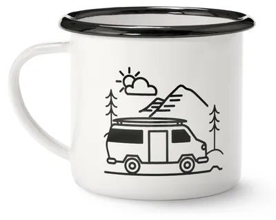Produktbild von Tchibo Emaille Tasse, Camping Becher, Kaffeetasse mit Henkel, leicht und robust, 380ml, Weiß mit Motiv