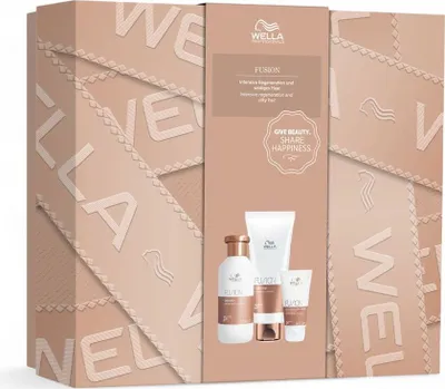 Produktbild von Wella Fusion Gift Set Professional Hair Care for Damaged Hair