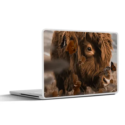 Produktbild von MuchoWow® Laptop Aufkleber Sticker Cover Schottische Highlander - Schmetterlinge - Blumen 40x30 cm - Laptop Dekoration - Selbstklebend