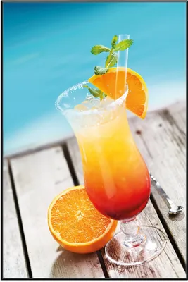 Produktbild von Wallario Wandbild Bunter Cocktail am Pool, Größe: 61 x 91,50 cm, Poster mit schwarzem Aluminiumrahmen
