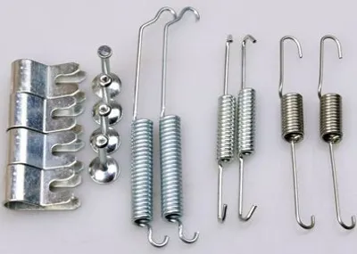 Produktbild von DENCKERMANN Zubehörsatz Bremsbacken B160121 Hinten für FORD Fiesta Mk6 Schrägheck (JA8, JR8)