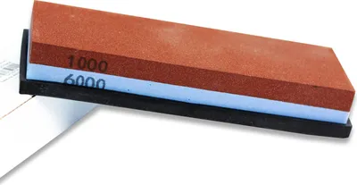 Produktbild von Feiner Schleifstein für Messer mit 2 Körnungen / Toishi [ Körnung 1000 & 6000 ] Schärfstein / Wetzstein / Whetstone for Knifes / 180x60x25mm