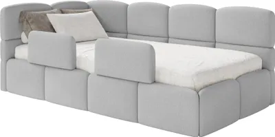 Produktbild von Selsey Cloudy – Kinderbett 120x200, Kopfteil links, Matratze & Bettkasten, Chenille Hellgrau
