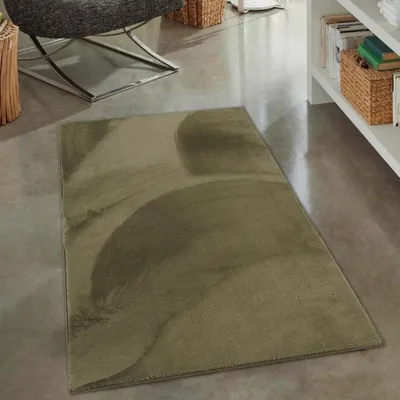 Produktbild von Teppich grün Hasenfell-Optik elegant weich mit feinem Schimmer modern Größe - 60 x 110 cm