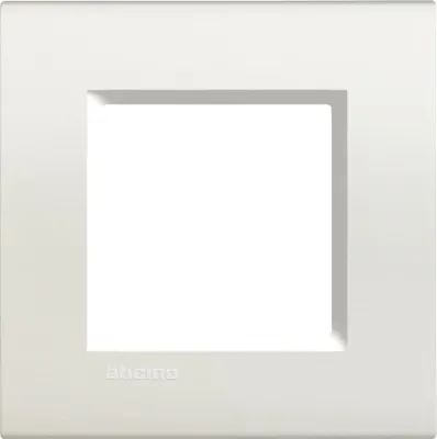 Produktbild von Legrand BTLNA4802AR, 88 mm, 86 mm, 1,02 cm, 32 g, 1 Stück(e)
