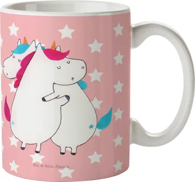 Produktbild von Mr. & Mrs. Panda Kaffeetasse Einhörner Umarmen - Rot Pastell - Geschenk, Trinkbecher, Becher, Tasse, Unicorn, Kaffeebecher, Liebe, Einhorn, Freundin, Kaffeepott