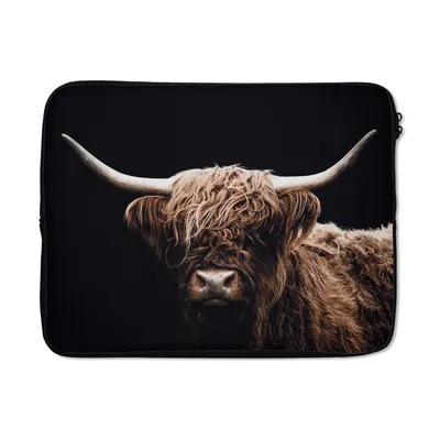 Produktbild von MuchoWow® Laptop Hülle 17 Zoll Laptoptasche Schottischer Highlander - Schwarz - Horn - Zipper - Schutzabdeckung