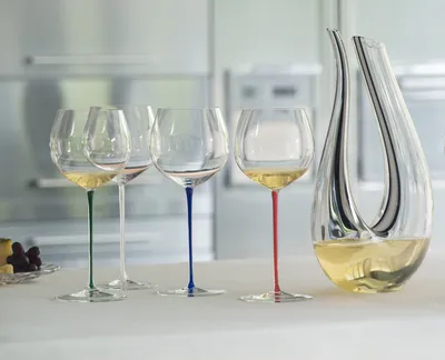 Produktbild von Riedel Fatto a Mano Oaked Chardonnay Grün