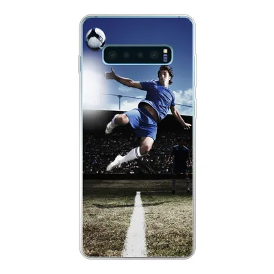 Produktbild von MuchoWow® Handyhülle Schutzhülle Hülle für Samsung Galaxy S10 Lite Fußballspieler macht einen Volley Silikon Softcase Handy Hülle - Schutz