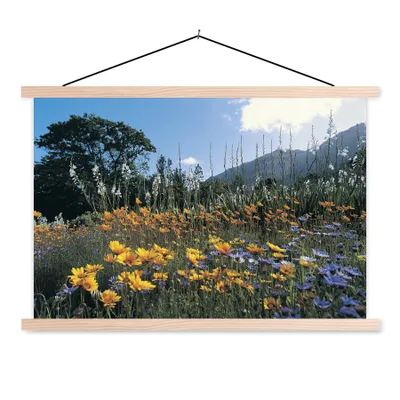 Produktbild von MuchoWow® Textilposter Blumen - Natur - Farbe 120x80 cm mit holzfarbenen Rahmen - Aufhängeset