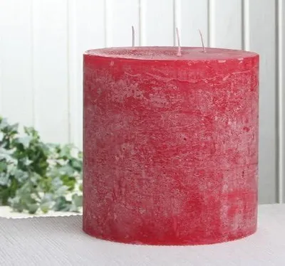 Produktbild von Rote rustikale Dreidochtkerze, 15 x 15 cm Ø