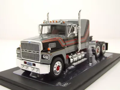Produktbild von Ixo Models TR222 Ford LTL 9000 Zugmaschine 1978 grau metallic schwarz 1:43