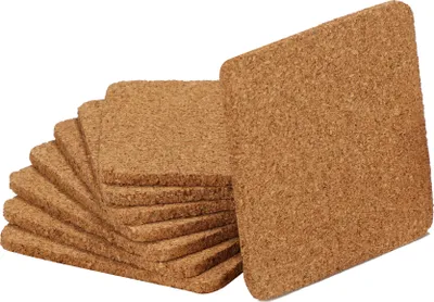 Productafbeelding van COM-FOUR® 8 onderzetters van kurk, 10x10x0,5 cm, geschikt voor koffie, wijn, thee, bier en andere dranken - vierkante onderzetters - onderzetters van natuurlijk kurk