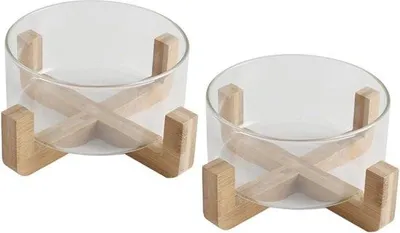 Productafbeelding van Glazen saladeschaal met houten voet en ondersteuning voor magnetronovens
