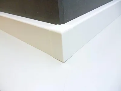 Produktbild von B.S. Bauprogramm Außenecke für Sockelleiste: 50 x 18 mm weiß