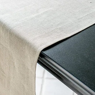 Produktbild von Famanu Tischläufer Pflegeleicht aus 100% Leinen - 40 x 140 cm