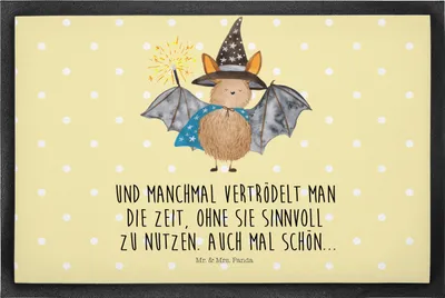 Produktbild von Mr. & Mrs. Panda Schmutzmatte Fledermaus Zauberer 50 x 75 cm - Gelb Pastell - Geschenk, fußmatte, Reinsteigern, Lustige Sprüche, Magier, Schuhabstreifer, Bodenvorleger