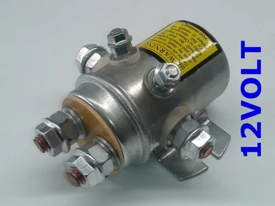 Produktbild von Schwerlast-Relais (12 V, 200 A)