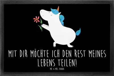 Produktbild von Mr. & Mrs. Panda Bodenvorleger Einhorn Blume 60 x 90 cm - Schwarz - Geschenk, Sauberlaufmatte, Schmutzmatte, Liebe, Schuhabstreifer, Schmutzfangmatte, Türmatte, Einhörner