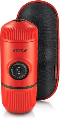 Produktbild von Wacaco Nanopresso Portable Kaffeemaschine Lava Rot + Koffer