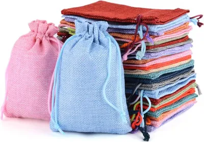 Produktbild von 11 Stück Jutesäckchen, 10x14cm Jute Beutel mit Kordelzug, Klein Leinensäckchen, Adventskalender Säckchen, Geschenksäckchen für Schmuck, Aufbewahrung, Hochzeit, Weihnachten, DIY (Zufällige)