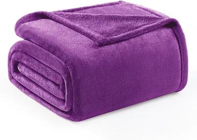 Produktbild von Kuscheldecke aus Fleece, für Sofa oder Bett, für alle Jahreszeiten, weich und warm, flauschig und leicht, 150 x 200 cm, Lila