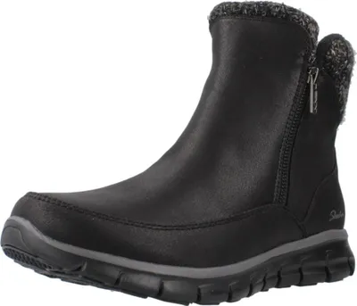 A single black winter boot is shown against a white background.