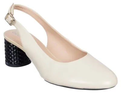 Immagine prodotto di Scarpe stringate da donna Geox, modello D02GHA000TUC5004, colore: beige, taglia: 36.5